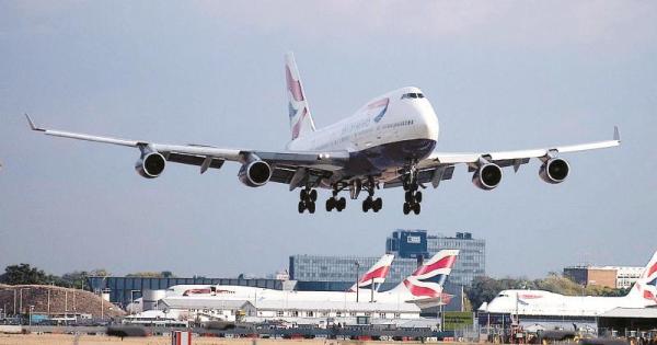 MP signs letter backing Heathrow expansion