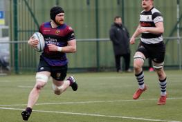 Pizza and beers raise Maidenhead's morale ahead of Tunbridge Wells test