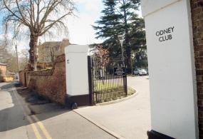 Odney Club criticised for 'unacceptable' noise in Cookham
