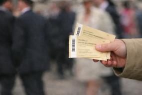 Council looks to crack down on ticket touting at Royal Ascot