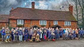 Mayor joins Sausages of Henley community group to celebrate year of meet-ups