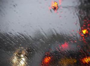 Yellow weather warning for heavy rain and wind issued
