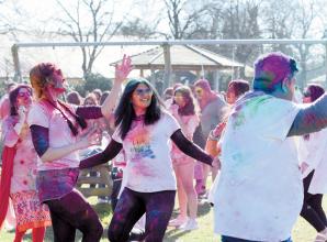 Holi 2024: Special events taking place in your area this weekend