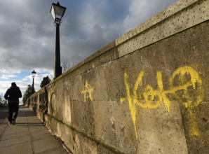 RBWM to tackle unsightly graffiti on 250-year-old Maidenhead Bridge