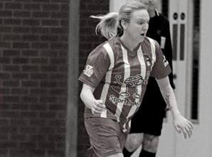 Minute's applause honours former AFC Totton and Maidenhead United player Kath Heath