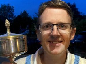 Roberts and von Schmieder win titles