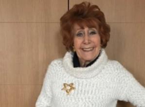 Woman dies after heart attack at restaurant