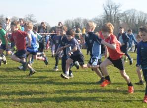 Runner loses shoe but gains top spot as 31st youth festival gets underway