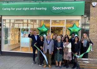 Specsavers Windsor re-opens following six-figure refurbishment