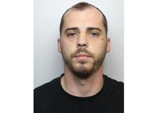 Man wanted in Windsor for emergency recall to prison after skipping curfew
