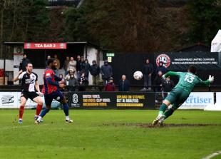 Dulson strikes again as 'patient' Maidenhead United punish Dagenham & Redbridge