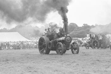 Former Known Hill Steam Rally yard can be used for business space, inspector rules
