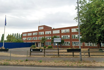 Amnesty for blank-firing guns which can earn holders 10 years in prison