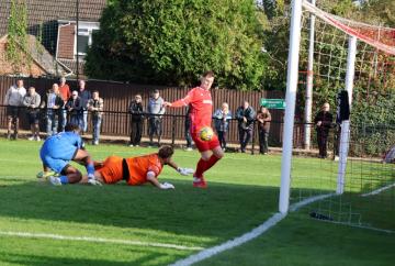 'It's not over': Flackwell boss backing his boys for FA Cup upset at Bottom Meadow