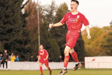 Derby day looms as Flackwell Heath climb and Marlow's slide continues
