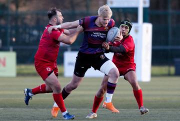 Maidenhead really need to win to keep heads above the water line Maidenhead really need to win to keep heads above the water line