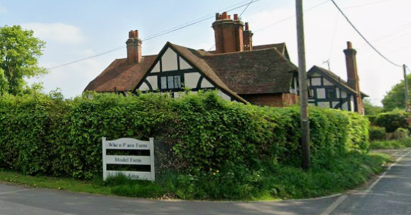 Public notices: Series of applications for historic buildings