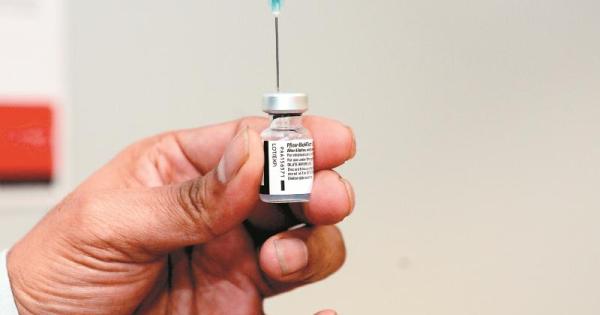 COVID-19 vaccination bus offering walk-in jabs in Slough