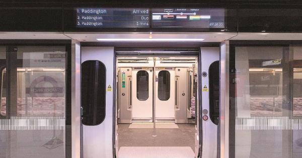 Morning train delays due to 'overrunning engineering works' on Elizabeth line