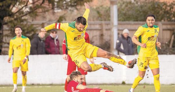Rayners Lane have psychological edge but Flackwell Heath haven't given up on title