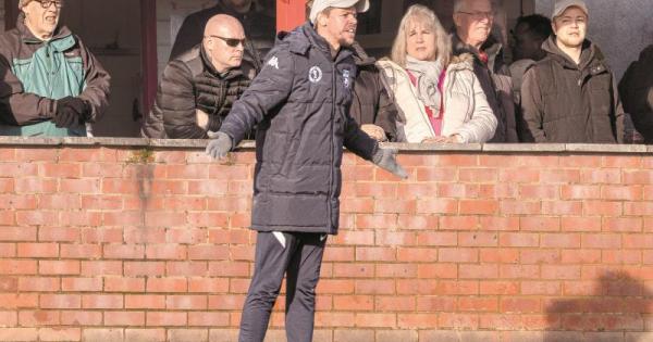 Young Royals edge Burnham in Berks & Bucks Senior Cup quarter final