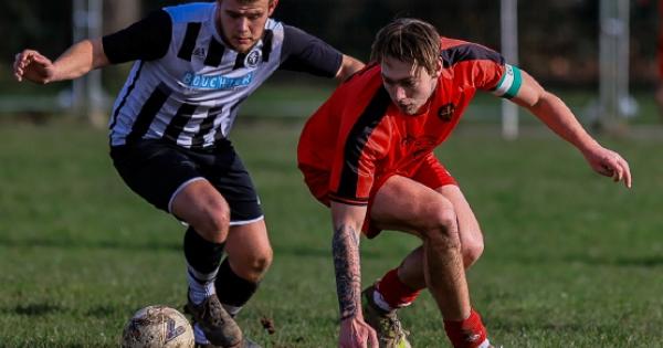 Clark&rsquo;s hat-trick sees off hosts