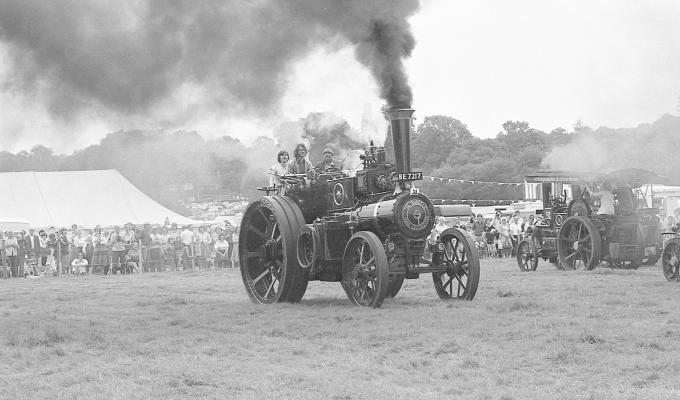 Former Knowl Hill Steam Rally yard can be used for business space, inspector rules