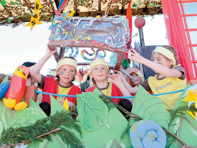 In pictures Old Windsor Carnival Photo 1 of 45 Slough Express