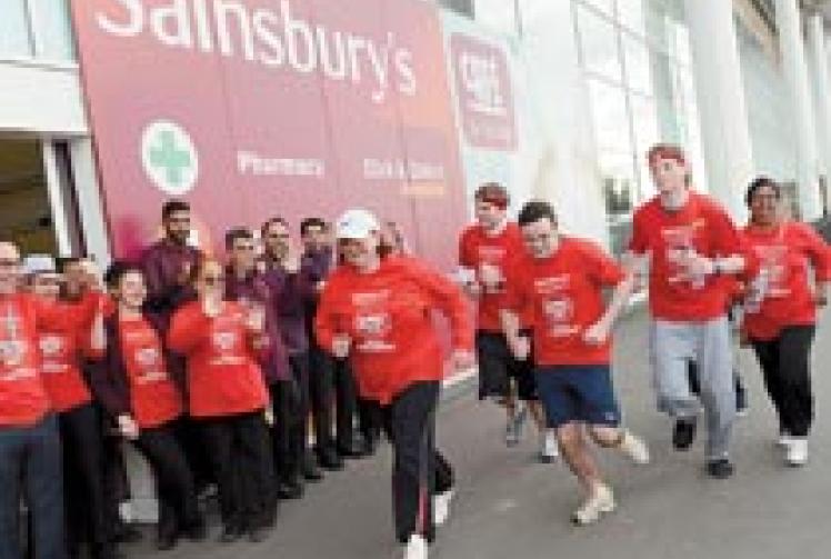 Sainsbury's staff run for Sport Relief