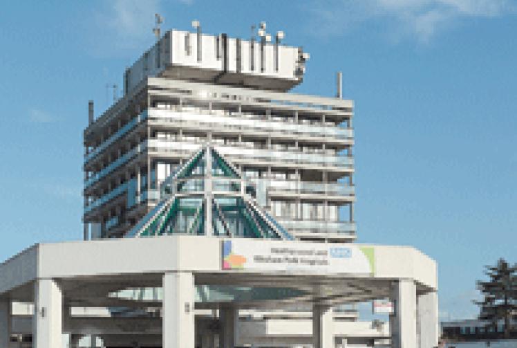 Wexham Park Hospital on black alert as A&E departments come under pressure