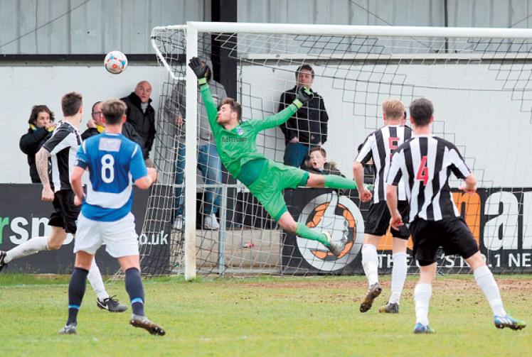 Football Round Up Maidenhead United Fc S Play Off Hopes Over