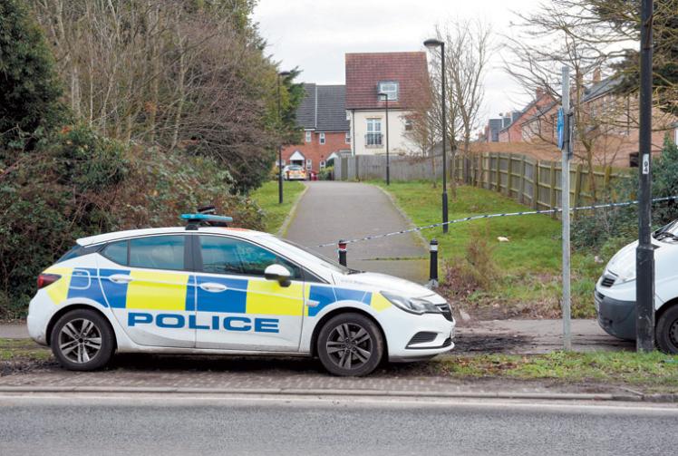 Murder investigation launched after 18-year-old stabbed in Wexham
