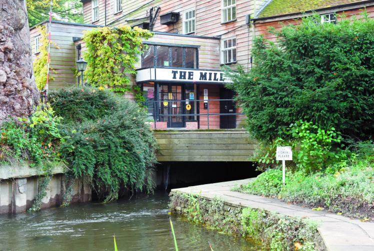 Show hopes 'dashed' for tier 2 Sonning theatre with 90 per cent of audience in tier 4