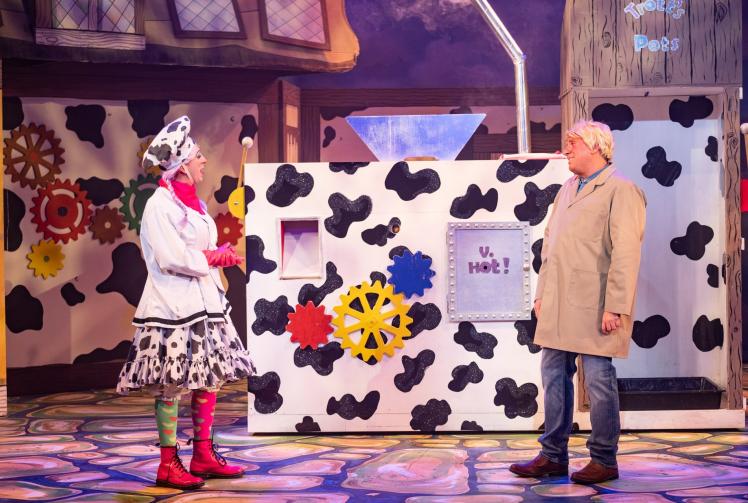 REVIEW: Jack and the Beanstalk at Theatre Royal Windsor