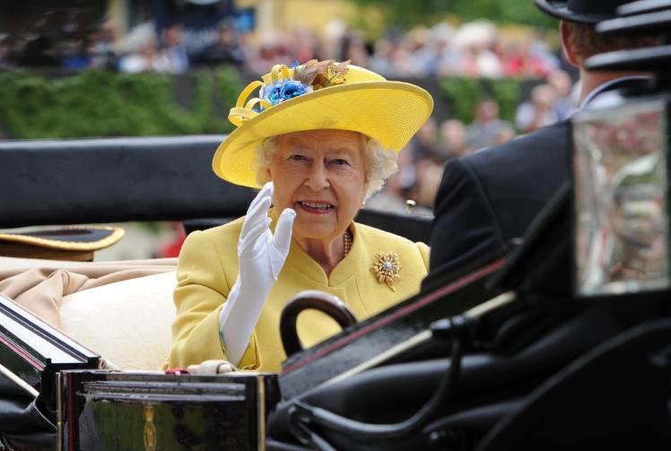 Tributes paid to Queen Elizabeth