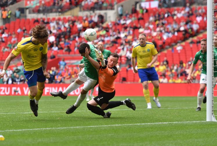 LIVE: Ascot United 0-0 Newport Pagnell Town 