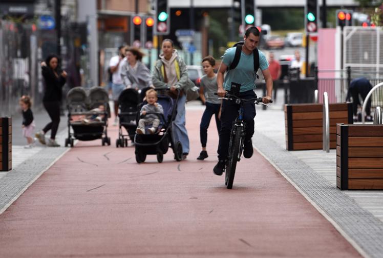 Work completed on dedicated cycle path in King Street