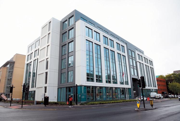 Slough council must address gap in its senior leadership team for stability, meeting hears