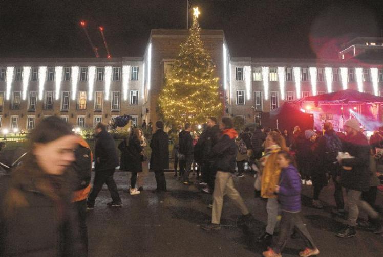 Mini golf and stalls at Maidenhead Christmas Lights Switch-On