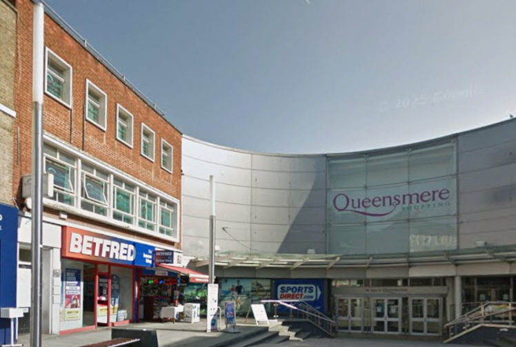 Betting shop plan for Slough High Street thrown out over harm to town centre