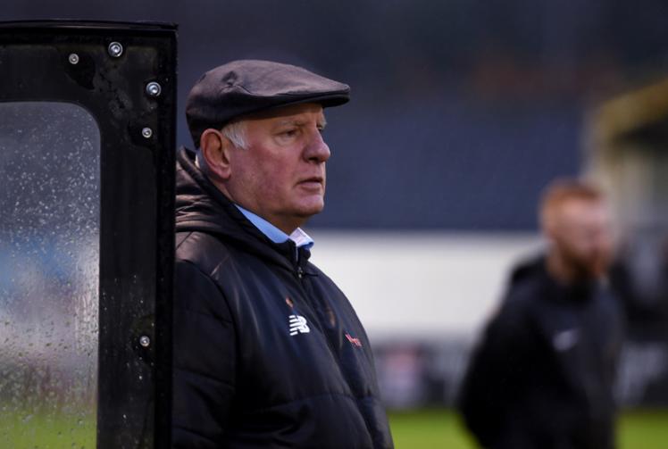 Long-serving boss Alan Devonshire set to leave Maidenhead United 