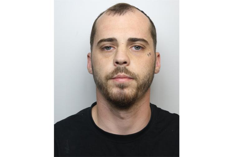 Man wanted in Windsor for emergency recall to prison after skipping curfew