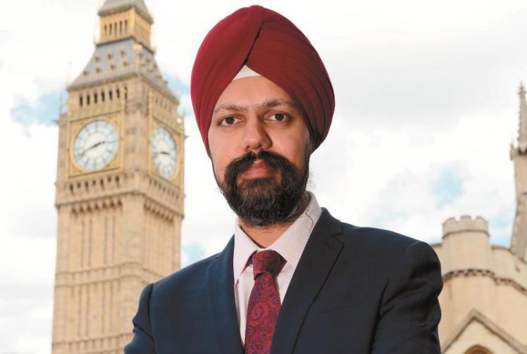 Slough MP pledges support to Western Rail Link plans