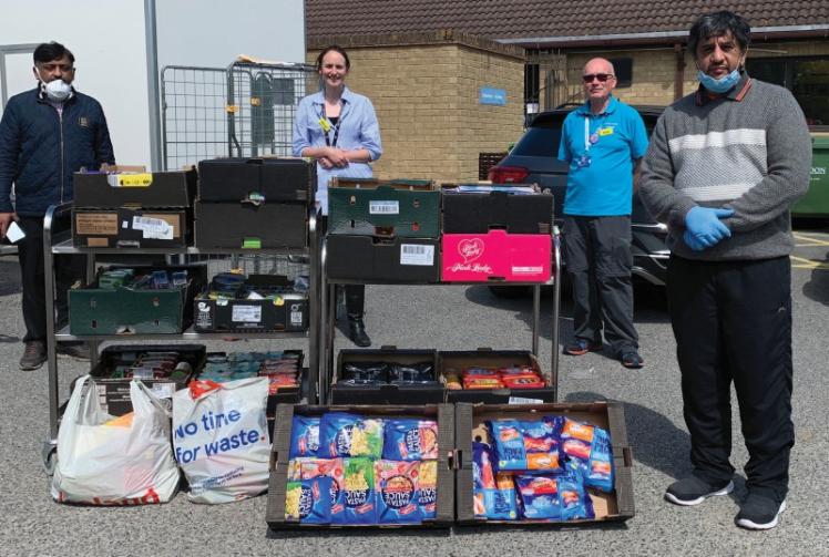Ahmadiyya Muslim Women's Association make Wexham Park Hospital donation