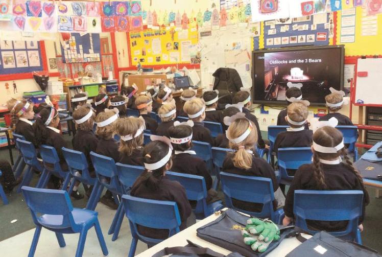 Norden Farm live streams theatre shows to Maidenhead schools