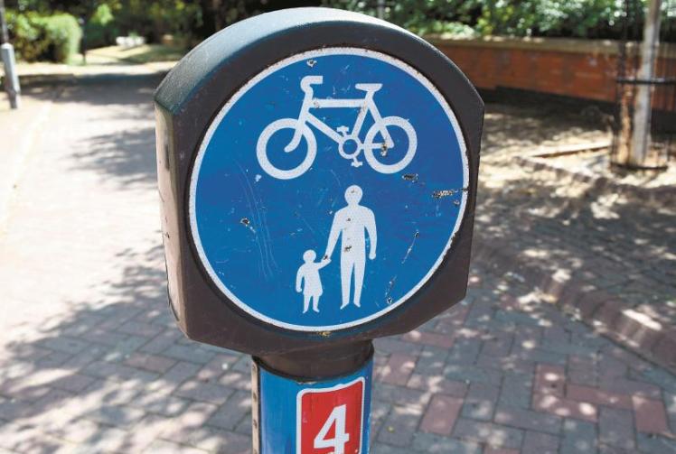 Opposition asks questions over Royal Borough's active travel ideas