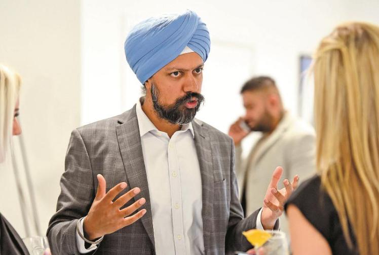 Slough MP defends Gaza ceasefire vote amid criticism