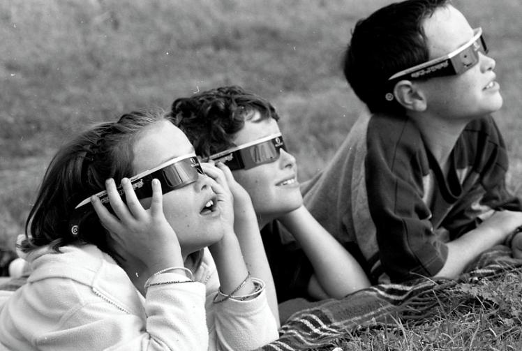 Remember When: Crowds gathered to watch the solar eclipse