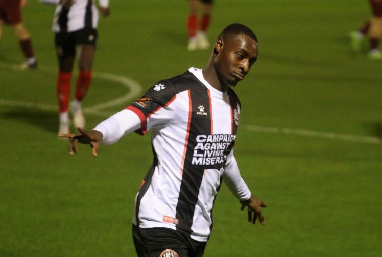 Magpies progress after battling past Taunton Town in FA Cup