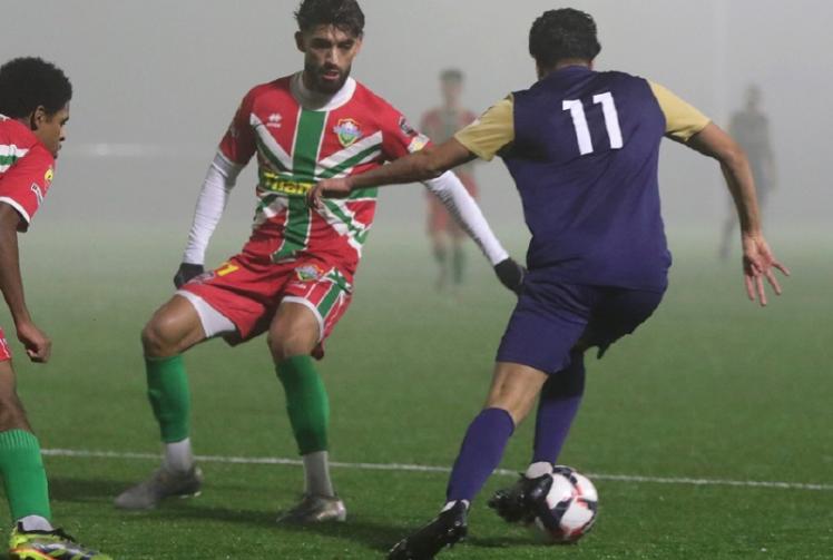 Title chasers Windsor & Eton forced to share the spoils with derby rivals Windsor
